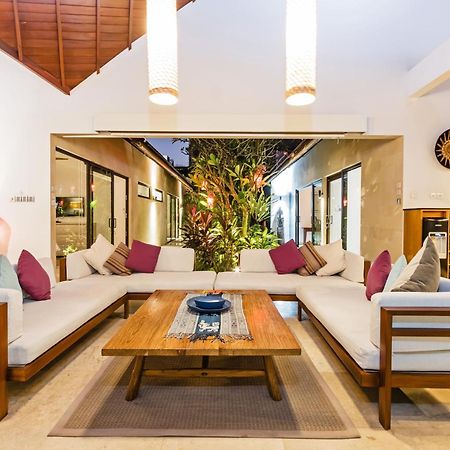 Villa Karang Berawa Canggu  Exterior photo